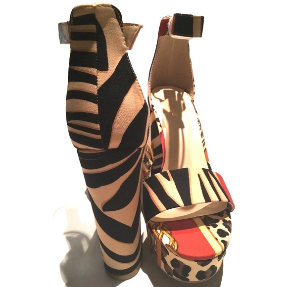 Rihanna 2 Leopard Exotic Platform Sandals - Picture 7 of 9